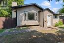 26 Assiniboine Drive, Saskatoon, SK  - Outdoor 