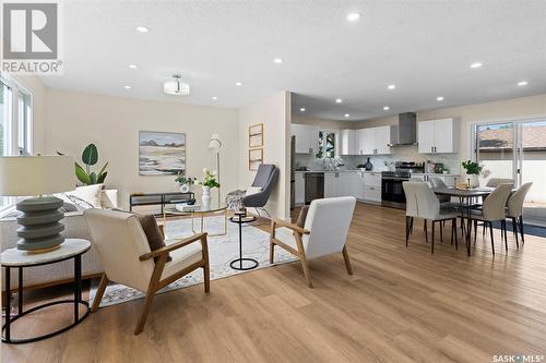 26 Assiniboine Drive, Saskatoon, SK - Indoor Photo Showing Dining Room