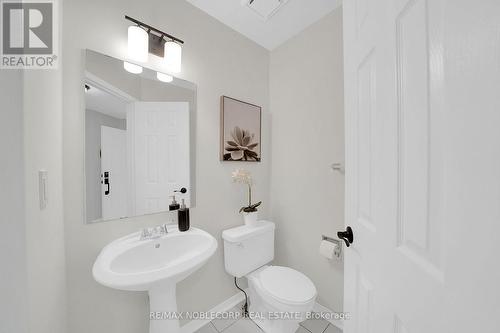 19 Sal Circle, Brampton, ON - Indoor Photo Showing Bathroom