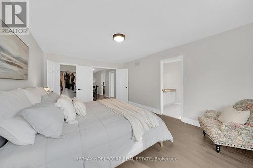 19 Sal Circle, Brampton, ON - Indoor Photo Showing Bedroom