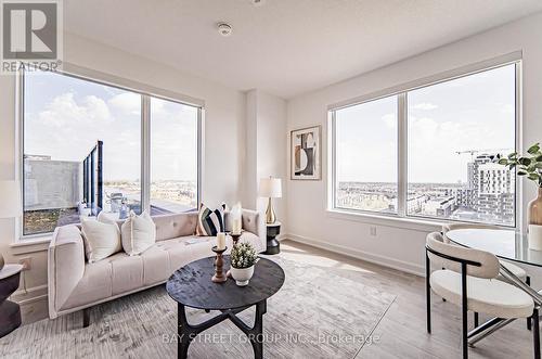 1101 - 3200 William Coltson Avenue, Oakville, ON - Indoor Photo Showing Living Room