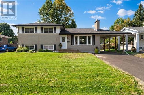 320 Patricia Avenue, Pembroke, ON - Outdoor With Facade