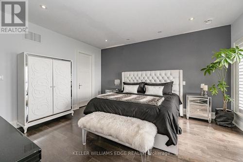 1083 Beach Boulevard, Hamilton, ON - Indoor Photo Showing Bedroom