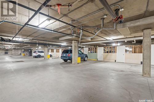 104 150 Pawlychenko Lane, Saskatoon, SK - Indoor Photo Showing Garage