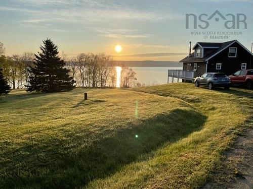 1565 West Lake Ainslie Road, Mason'S Point, NS 