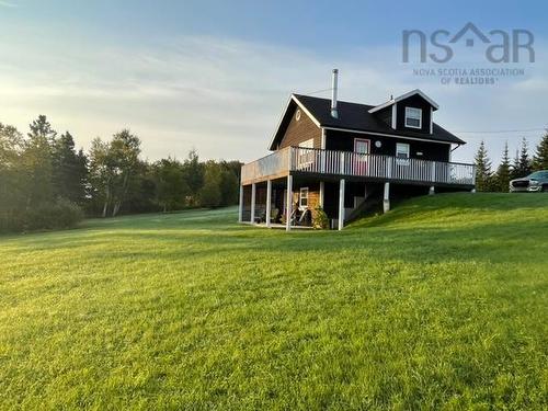 1565 West Lake Ainslie Road, Mason'S Point, NS 