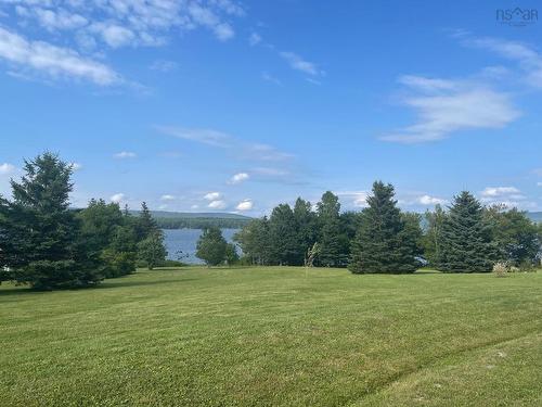 1565 West Lake Ainslie Road, Mason'S Point, NS 