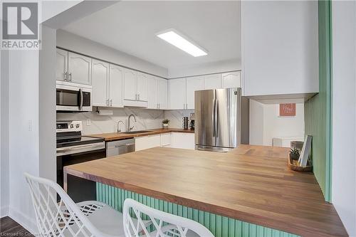 56 Watch Hill Lane, Cambridge, ON - Indoor Photo Showing Kitchen