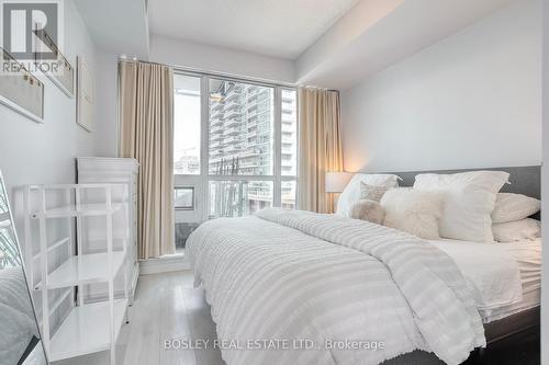 802 - 150 East Liberty Street, Toronto, ON - Indoor Photo Showing Bedroom