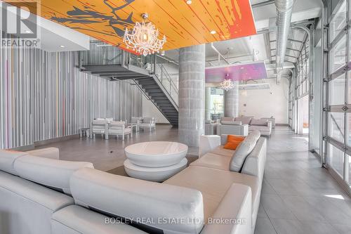 802 - 150 East Liberty Street, Toronto, ON - Indoor Photo Showing Living Room