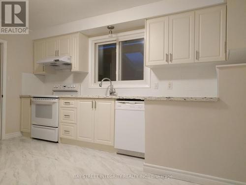 Main - 124 Cass Avenue, Toronto, ON - Indoor Photo Showing Kitchen