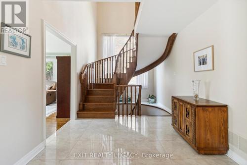 8 Northgate Crescent, Richmond Hill, ON - Indoor Photo Showing Other Room