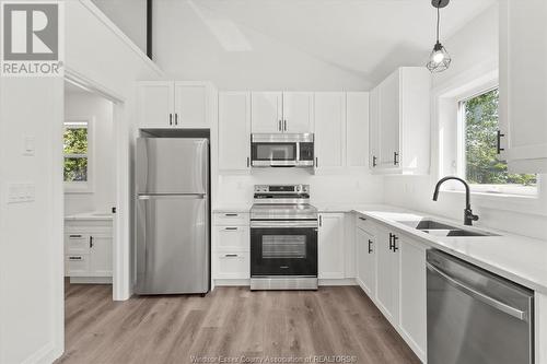 1310 Westcott Unit# Rear, Windsor, ON - Indoor Photo Showing Kitchen With Double Sink With Upgraded Kitchen