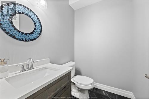 202 Spring Street, Belle River, ON - Indoor Photo Showing Bathroom