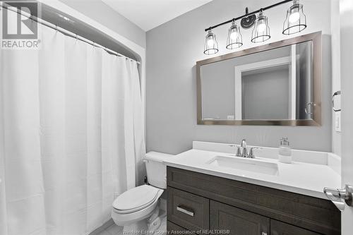 202 Spring Street, Belle River, ON - Indoor Photo Showing Bathroom