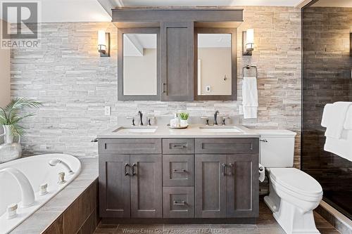 1577 St. Gabriel Crescent, Windsor, ON - Indoor Photo Showing Bathroom