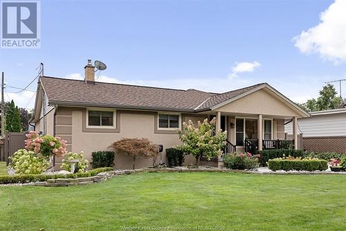 1577 St. Gabriel Crescent, Windsor, ON - Outdoor With Facade