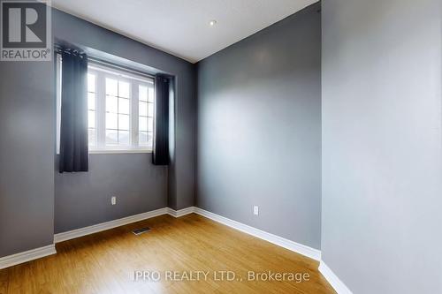 5426 Sweetgrass Gate, Mississauga, ON - Indoor Photo Showing Other Room