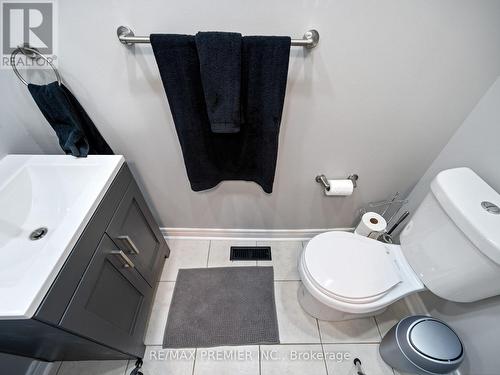 56 Fallstar Crescent W, Brampton, ON - Indoor Photo Showing Bathroom