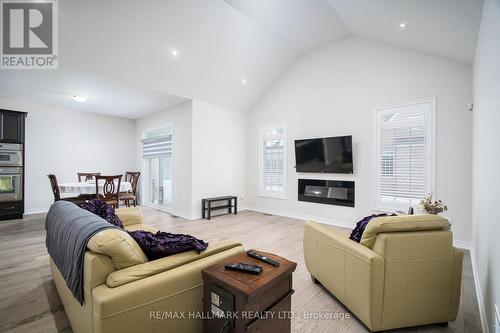 3 Silver Marine Street, Brampton, ON - Indoor Photo Showing Living Room