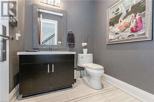 1083 Beach Boulevard, Hamilton, ON - Indoor Photo Showing Bathroom