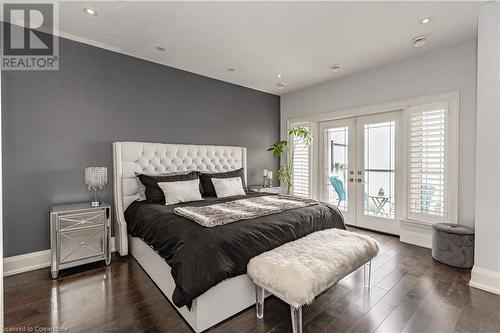 1083 Beach Boulevard, Hamilton, ON - Indoor Photo Showing Bedroom