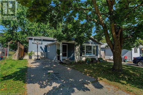 169 Pinedale Drive, Kitchener, ON - Outdoor