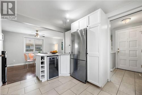 169 Pinedale Drive, Kitchener, ON - Indoor Photo Showing Kitchen