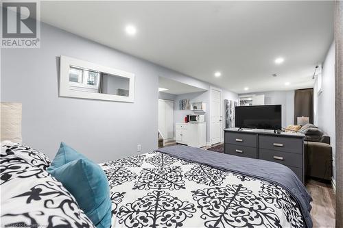 169 Pinedale Drive, Kitchener, ON - Indoor Photo Showing Bedroom