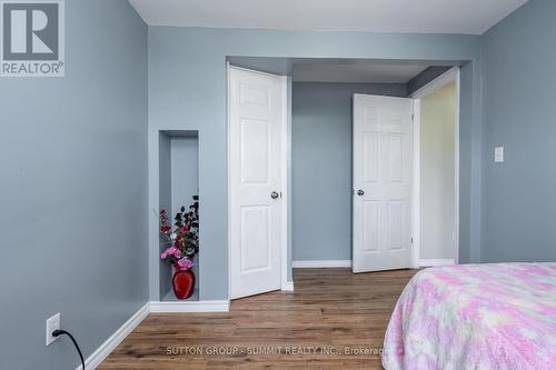 235 Elmira Road S, Guelph, ON - Indoor Photo Showing Bedroom