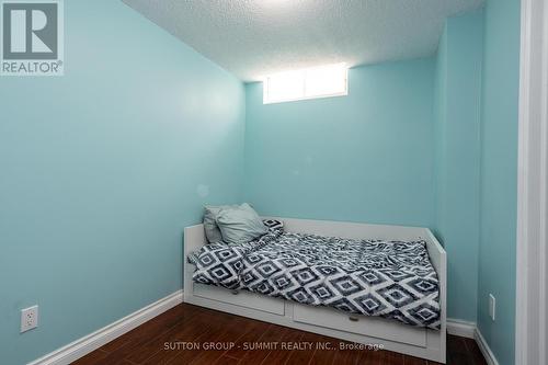 235 Elmira Road S, Guelph, ON - Indoor Photo Showing Bedroom