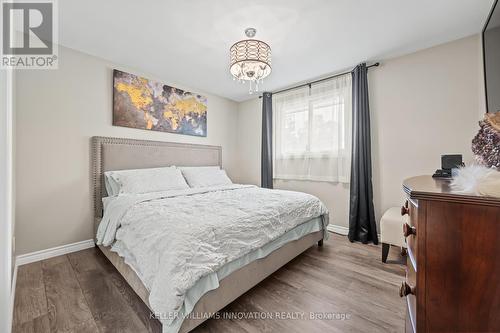 31 Mark Crescent, Cambridge, ON - Indoor Photo Showing Bedroom