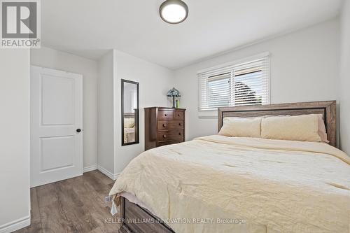 31 Mark Crescent, Cambridge, ON - Indoor Photo Showing Bedroom