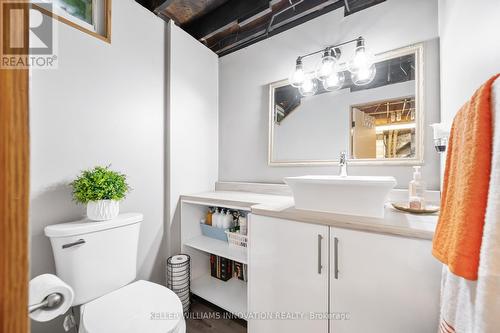 31 Mark Crescent, Cambridge, ON - Indoor Photo Showing Bathroom