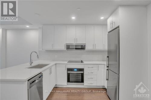 805 - 180 George Street, Ottawa, ON - Indoor Photo Showing Kitchen With Upgraded Kitchen