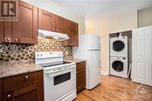 201 Plymouth Street, Ottawa, ON - Indoor Photo Showing Laundry Room