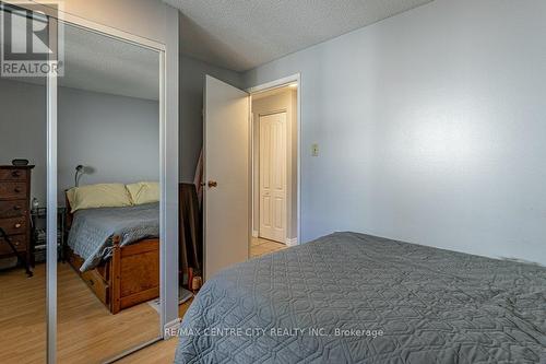 120 Ferguson Avenue, Cambridge, ON - Indoor Photo Showing Bedroom