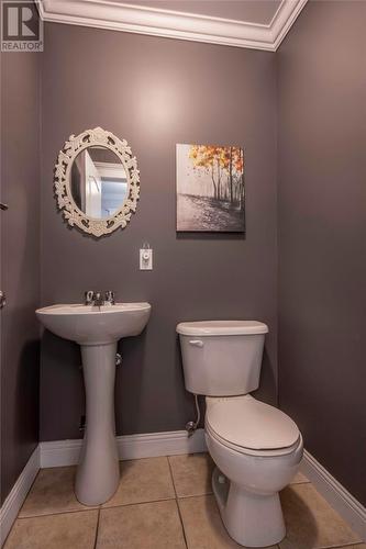 98 Macbeth Drive, St. John'S, NL - Indoor Photo Showing Bathroom