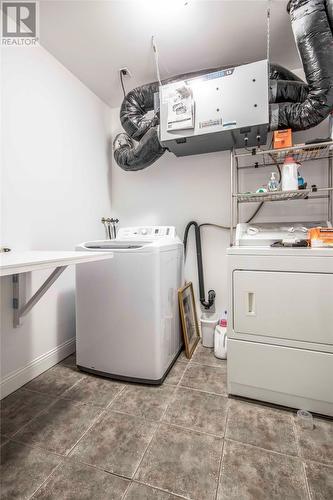 98 Macbeth Drive, St. John'S, NL - Indoor Photo Showing Laundry Room