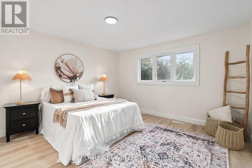 298 Waverly Street S, Oshawa (Vanier), ON - Indoor Photo Showing Bedroom