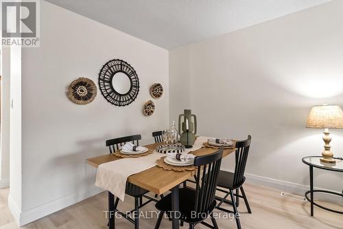 298 Waverly Street S, Oshawa (Vanier), ON - Indoor Photo Showing Dining Room