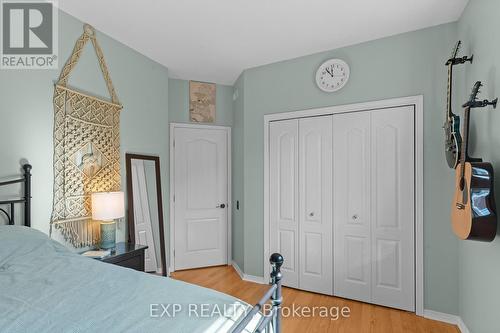 106 Hickory Grove, Belleville, ON - Indoor Photo Showing Bedroom