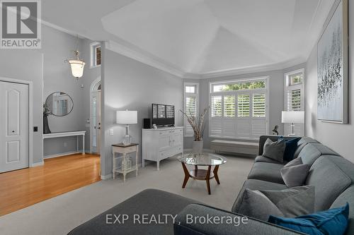 106 Hickory Grove, Belleville, ON - Indoor Photo Showing Living Room