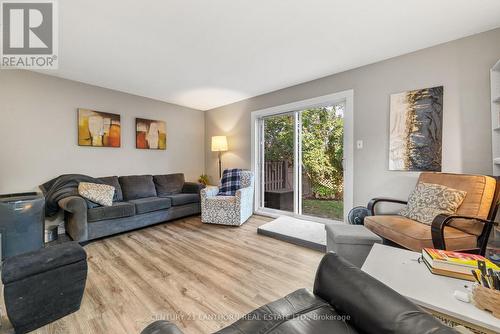 54 - G Cascade Boulevard, Belleville, ON - Indoor Photo Showing Living Room