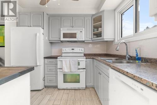 54 - G Cascade Boulevard, Belleville, ON - Indoor Photo Showing Kitchen With Double Sink