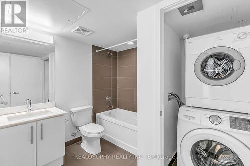 506 - 58 Orchard View Boulevard, Toronto, ON - Indoor Photo Showing Laundry Room