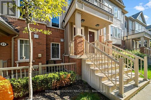 22 - 2500 Hill Rise Court, Oshawa, ON - Outdoor