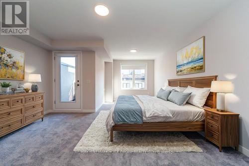 4 - 40 Baynes Way, Bradford West Gwillimbury, ON - Indoor Photo Showing Bedroom