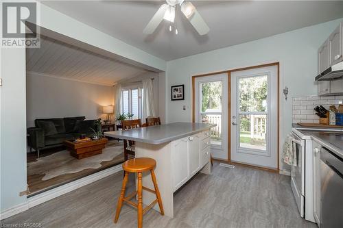 780 5Th Avenue E, Owen Sound, ON - Indoor Photo Showing Kitchen