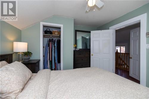 780 5Th Avenue E, Owen Sound, ON - Indoor Photo Showing Bedroom